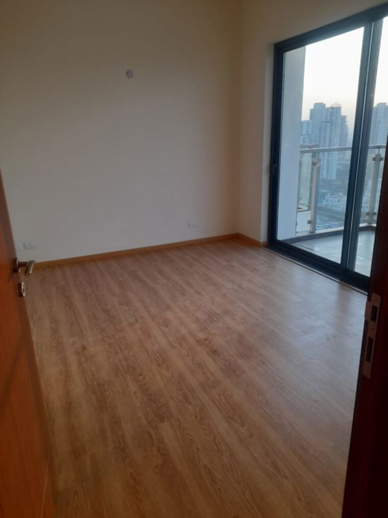 Room, m3m-latitude 3.5 Bedroom 2450 Sq.Ft. Apartment In Sector 65 Gurgaon 9787277