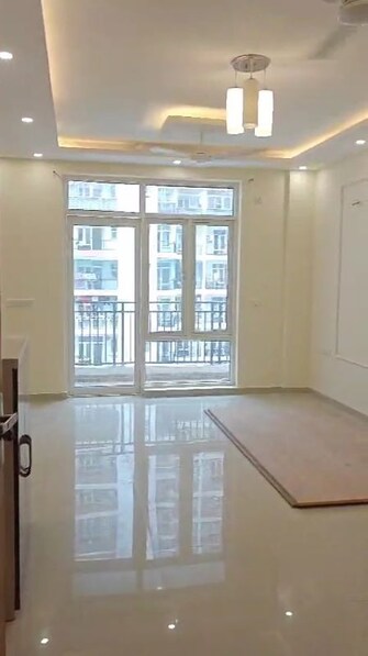 3.5 BHK + Servant Room 1840 Sq.Ft. Apartment in Omaxe Waterscapes