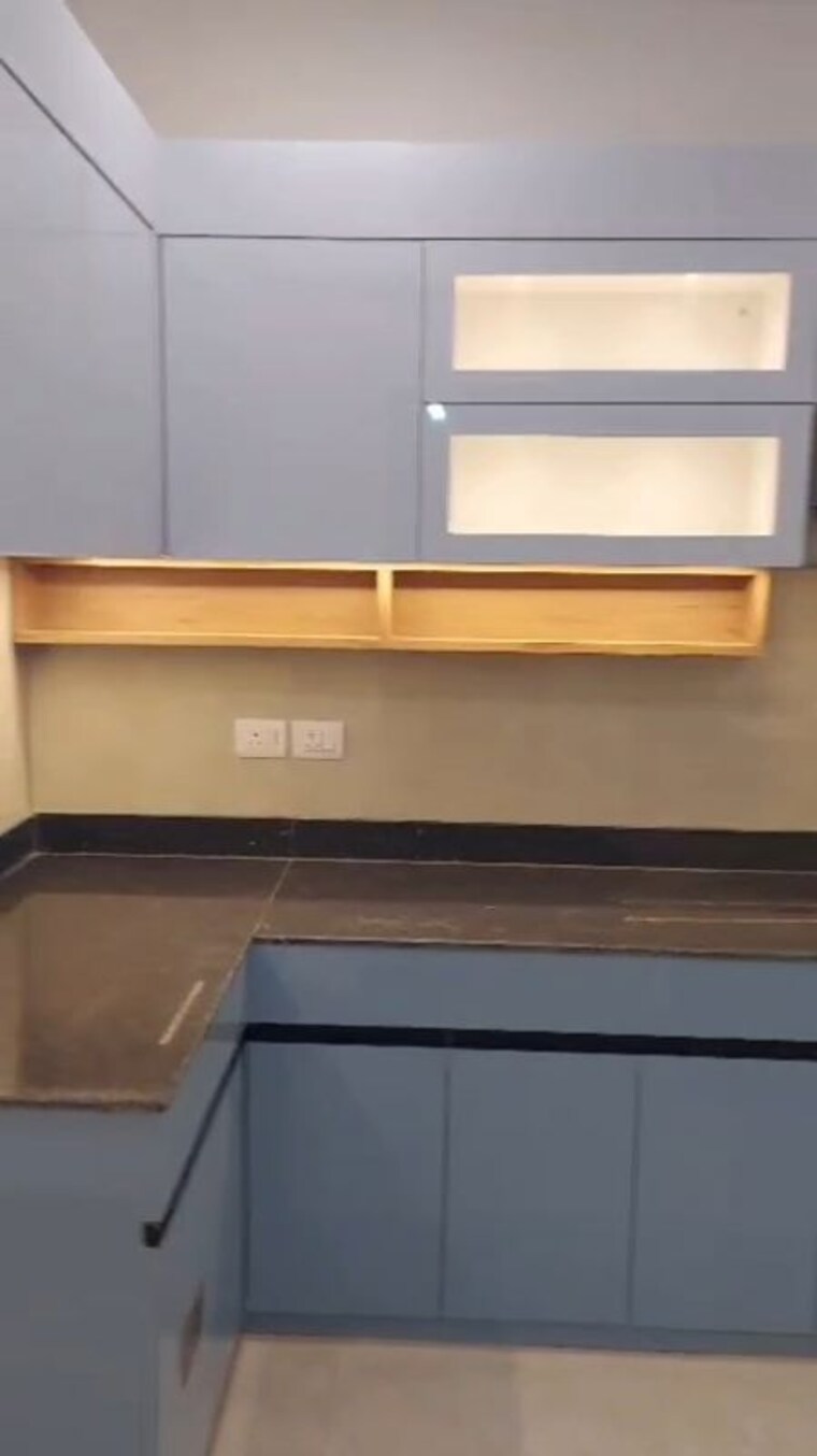 Kitchen, omaxe-waterscapes 3.5 Bedroom 1840 Sq.Ft. Apartment In Gomti Nagar Lucknow 9787303