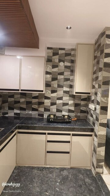 Kitchen in 1 BHK Builder Floor at Lajpat Nagar 4 – for Rent