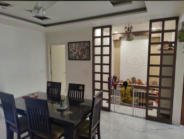 Dining area, emaar-emerald-floors-premier 3.5 Bedroom 1600 Sq.Ft. Apartment In Sector 65 Gurgaon 9787314