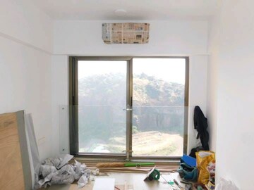 Bedroom in 4 BHK Apartment at Kanakia Silicon Valley, Powai – for Rent