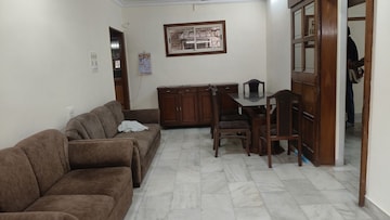 2 BHK Apartment For Rent in Miramar CHS, Dadar West