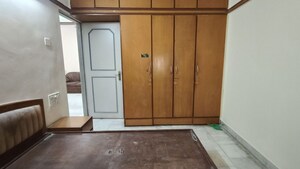 Bedroom in 2 BHK Apartment at Miramar CHS, Dadar West – for Rent