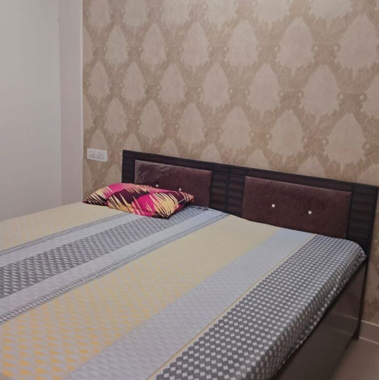 Bedroom, motia-royal-citi-apartments 3 Bedroom 1910 Sq.Ft. Apartment In Nagla Road Zirakpur 9787325