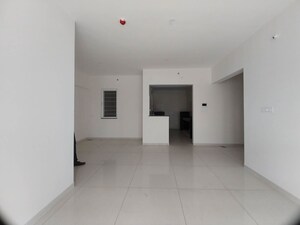 Room in 3 BHK Apartment at Yashwin Orrizonte, Kharadi – for Sale