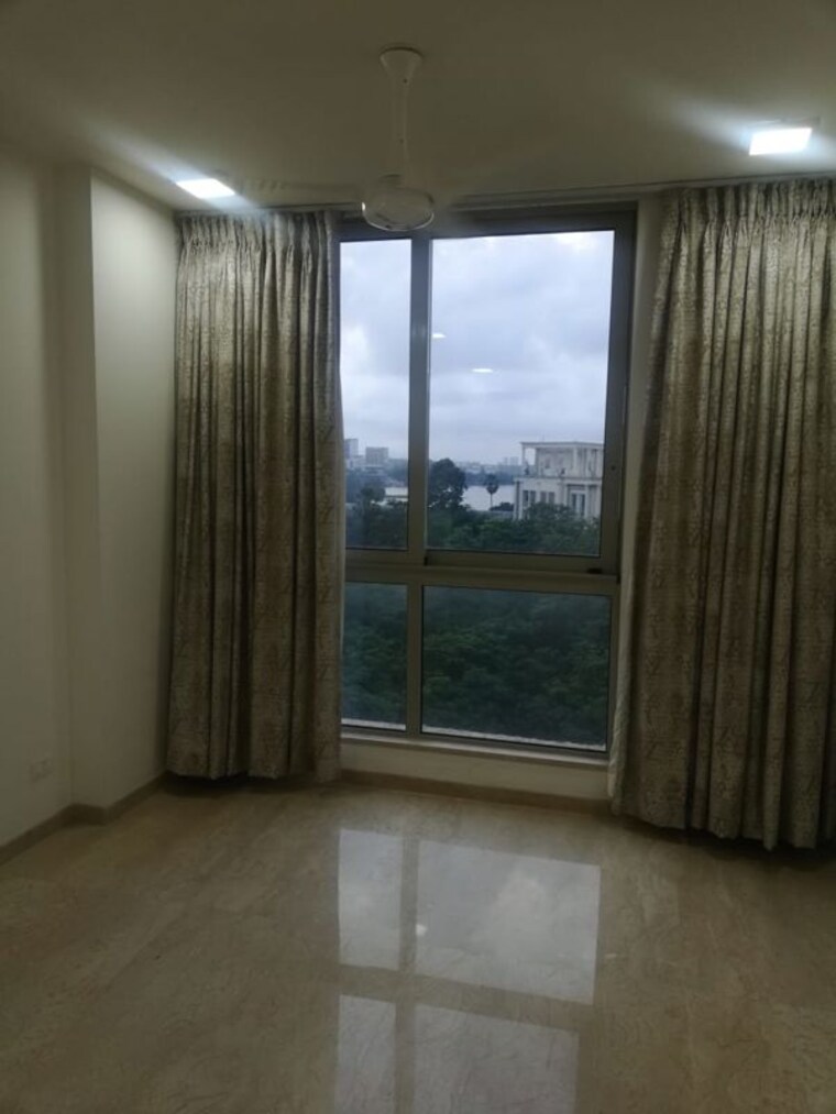 Room, hiranandani-atlantis 2.5 Bedroom 850 Sq.Ft. Apartment In Powai Mumbai 9787331