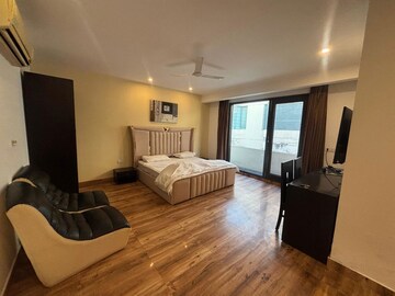 Living Room in 1 RK Builder Floor at Pamposh Enclave – for Rent