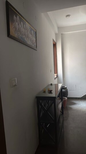 3 BHK Builder Floor For Rent in East Of Kailash