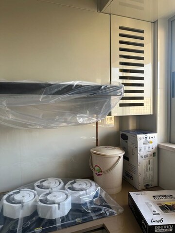 Team Area in 2 BHK Apartment at Hiranandani Highland, Powai – for Rent