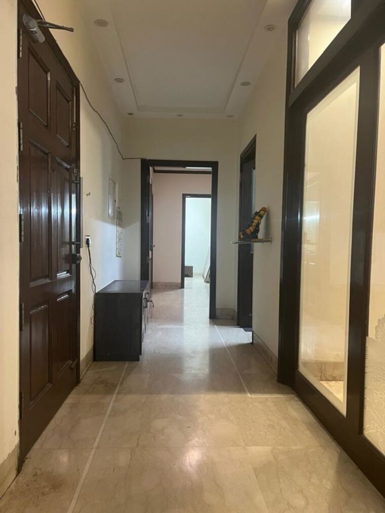 undefined, panchsheel park 4 Bedroom 500 Sq.Yd. Builder Floor In Panchsheel Park Delhi 9787389