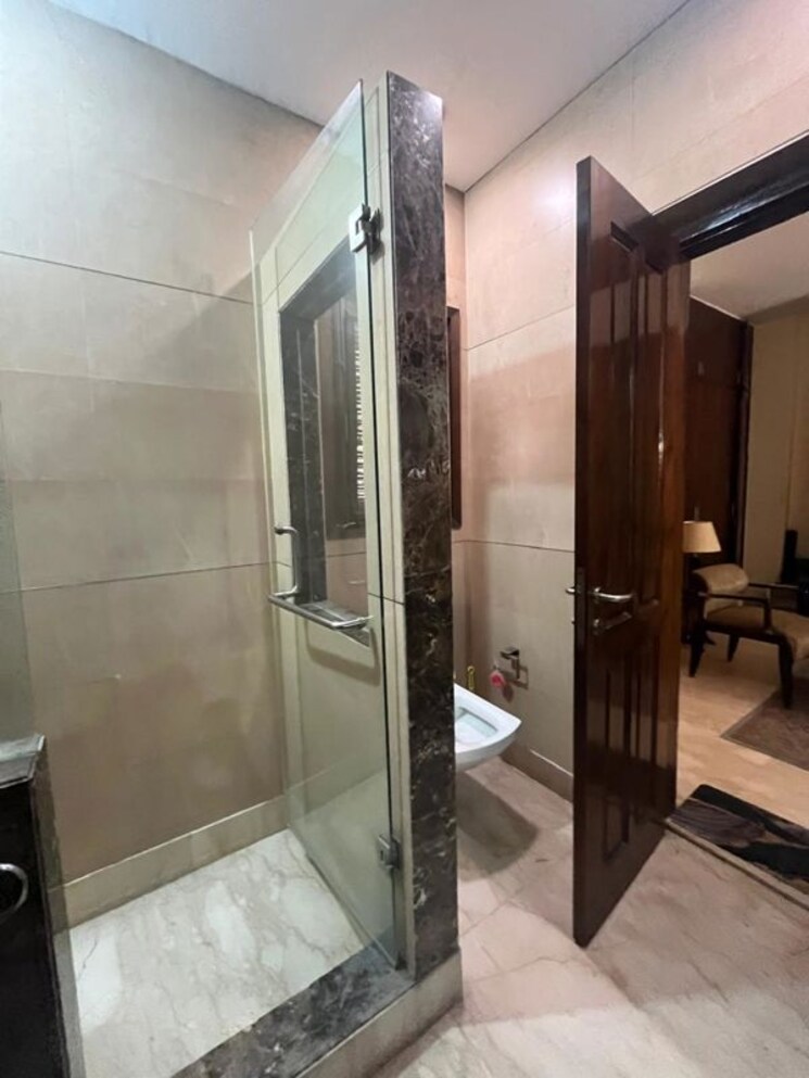 Bathroom, panchsheel park 4 Bedroom 500 Sq.Yd. Builder Floor In Panchsheel Park Delhi 9787389