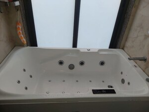 Furnished Amenities in 3 BHK Apartment at Kanakia Silicon Valley, Powai – for Rent