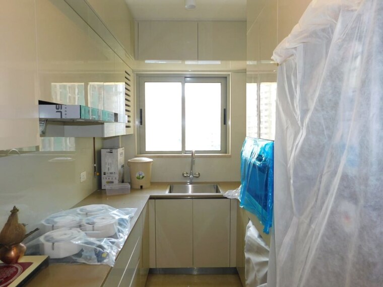 Kitchen, hiranandani-highland 3 Bedroom 755 Sq.Ft. Apartment In Powai Mumbai 9787426