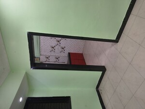 Furnished Amenities in 1 BHK Apartment at Kurla East – for Rent