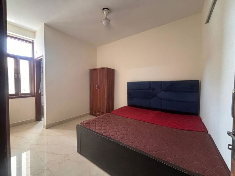 Bedroom, saket 1 Bedroom 500 Sq.Ft. Builder Floor In Saket Delhi 9787437