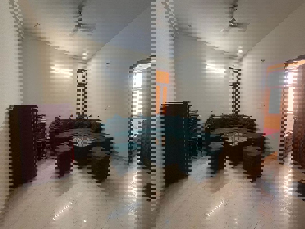 1 BHK Builder Floor For Rent in Saket