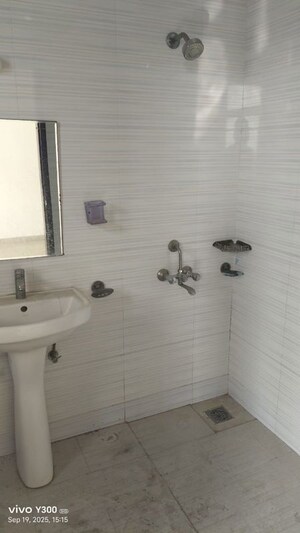 Bathroom in 2 BHK Apartment at Omaxe Waterscapes, Gomti Nagar – for Sale