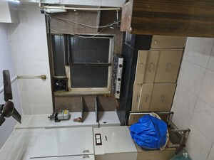 Master Bedroom in 1 BHK Apartment at Kurla East – for Rent