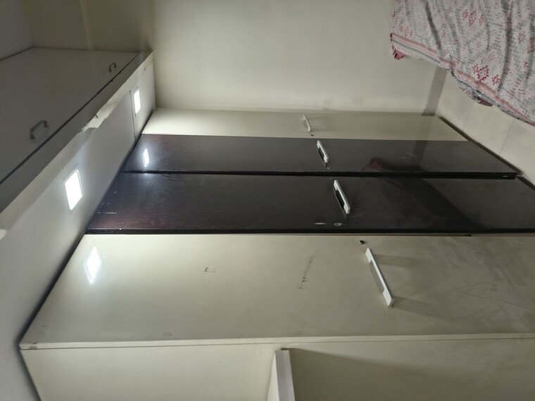 undefined, kurla east 1 Bedroom 400 Sq.Ft. Apartment In Kurla East Mumbai 9787454