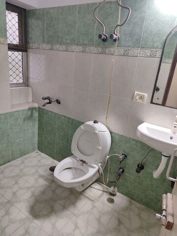 Bathroom in 3 BHK Apartment at Stellar Greens, Sector 44 – for Rent