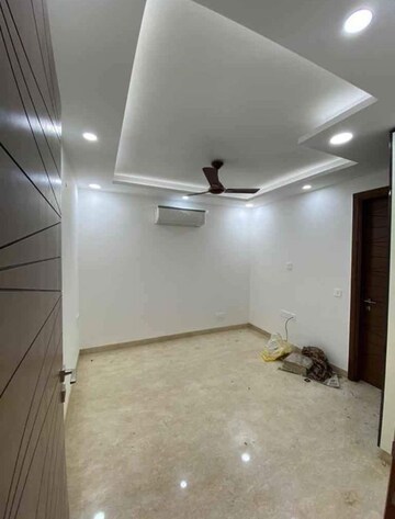 Bathroom in 3 BHK Builder Floor at Saket – for Rent