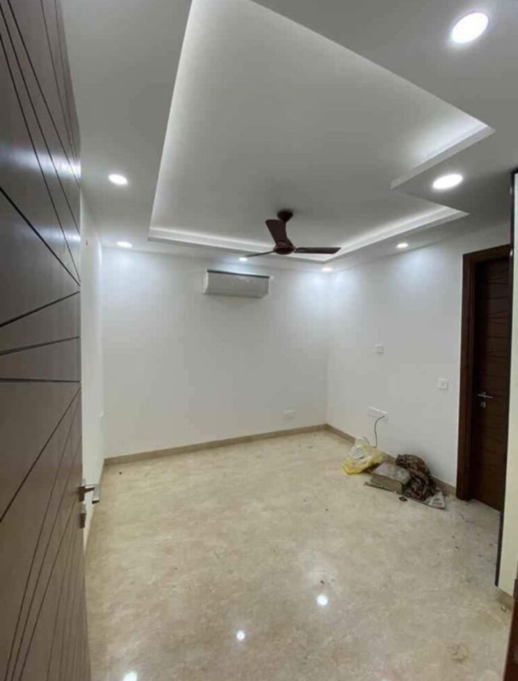 Bathroom, saket 3 Bedroom 1500 Sq.Ft. Builder Floor In Saket Delhi 9787457