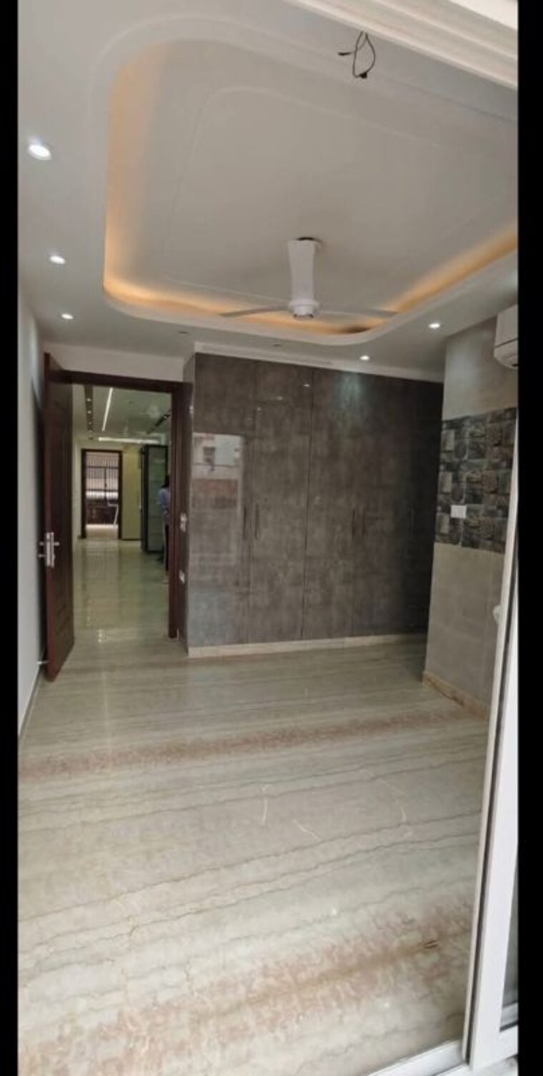 Room, saket 3 Bedroom 1500 Sq.Ft. Builder Floor In Saket Delhi 9787457