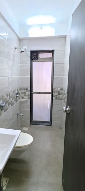 Bathroom in 2 BHK Apartment at Chembur – for Rent