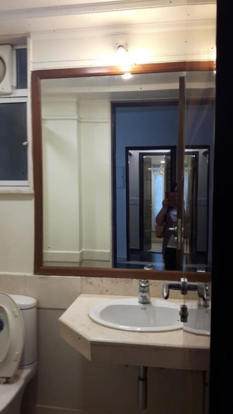 Attached Bathroom, hiranandani-gardens-eldora 3 Bedroom 1755 Sq.Ft. Apartment In Powai Mumbai 9787478