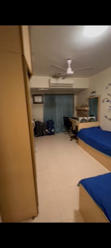 Room in 2 BHK Apartment at Lokhandwala Galaxy, Byculla – for Sale