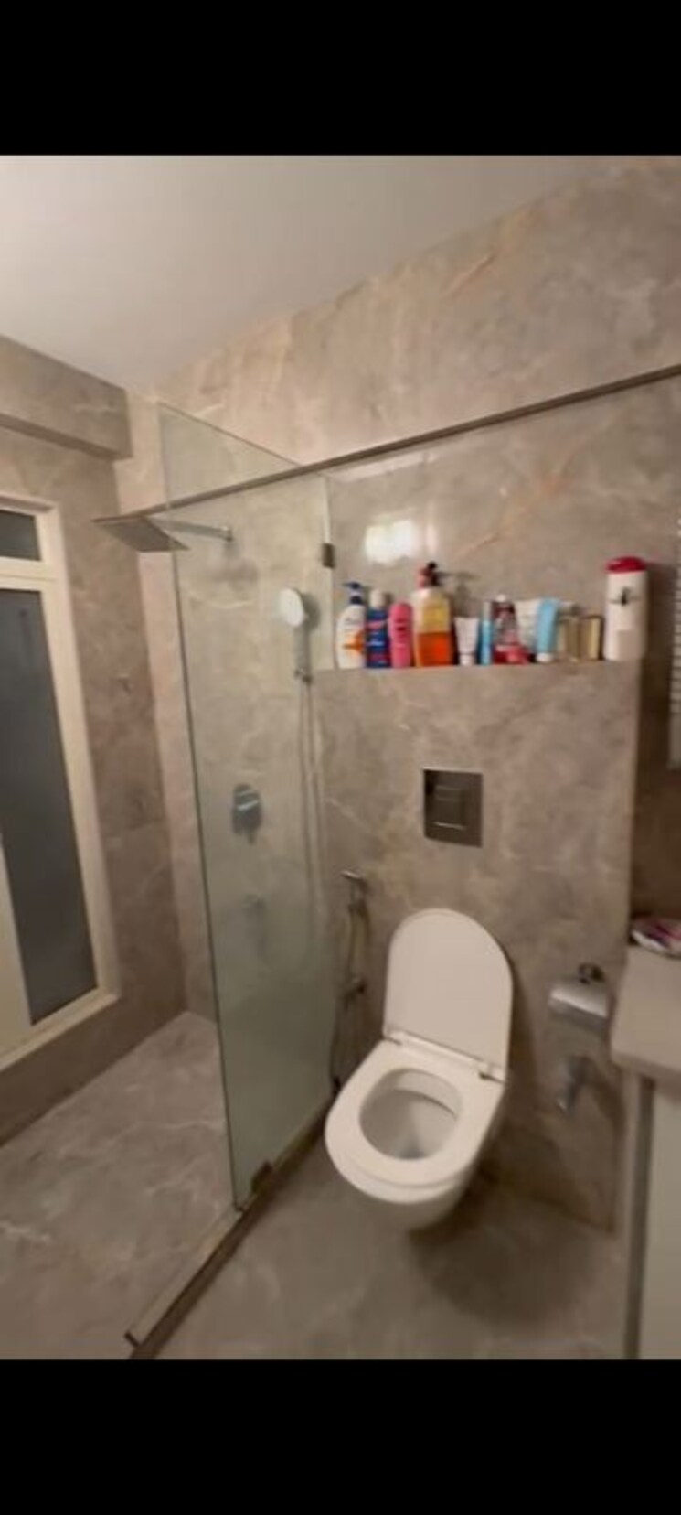 Bathroom, lokhandwala-galaxy 2 Bedroom 1000 Sq.Ft. Apartment In Byculla Mumbai 9783310