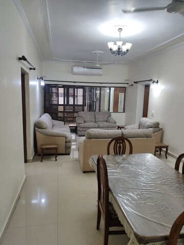 Kitchen in 1.5 BHK Apartment at Arun Vihar Sector 37, Sector 37 – for Rent