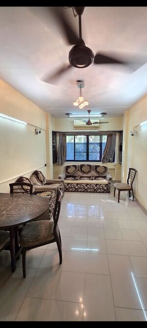 Living Room in 2 BHK Apartment at Chembur – for Rent