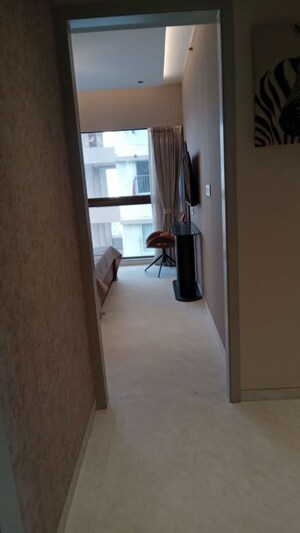 Room in 2 BHK Apartment at Bhavani Shankar Road – for Sale