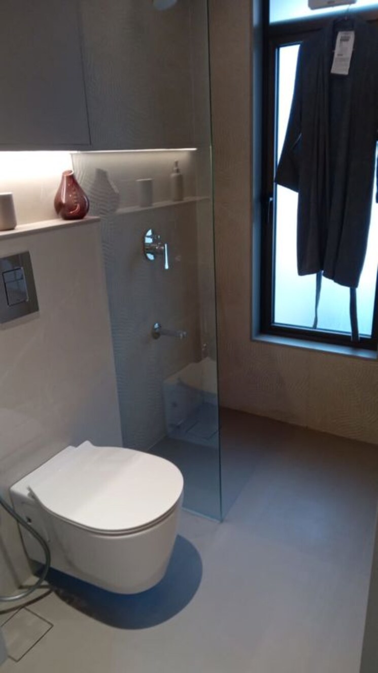 Bathroom, bhavani shankar road 2 Bedroom 810 Sq.Ft. Apartment In Bhavani Shankar Road Mumbai 9787476