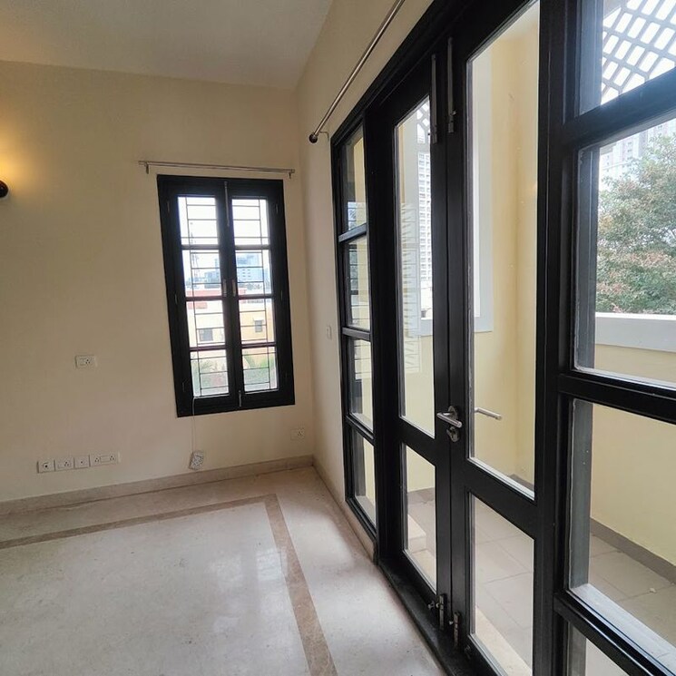 Room, prestige-silver-oak-apartment 3 Bedroom 2411 Sq.Ft. Apartment In Whitefield Bangalore 9787504