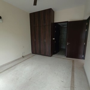 Room in 3 BHK Apartment at Prestige Silver Oak Apartment, Whitefield – for Sale