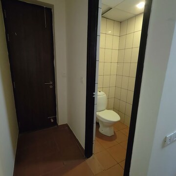 Bathroom in 3 BHK Apartment at Prestige Silver Oak Apartment, Whitefield – for Sale