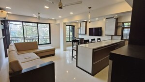 Master Bedroom in 2 BHK Apartment at Abhishek CHS Dadar, Dadar West – for Rent