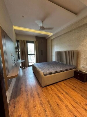 Living Room in 4 BHK Apartment at Dlf Cyber City, Sector 24 – for Rent