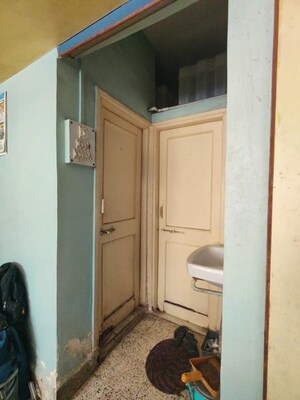 Furnished Amenities in 1 BHK Apartment at Mantri Park I and II, Kothrud – for Rent
