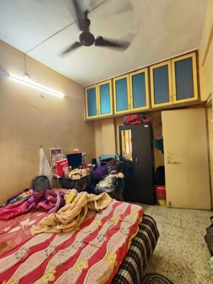 Bedroom in 1 BHK Apartment at Mantri Park I and II, Kothrud – for Rent