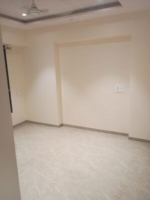 Room in 2 BHK Apartment at Chembur – for Rent