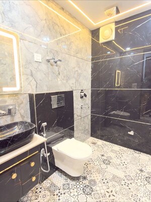 Kitchen in Studio Apartment at DLF Cyber Park, Sector 20 – for Rent