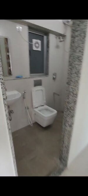 Bathroom in 1 BHK Apartment at Andheri East – for Rent