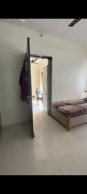 Room in 2 BHK Apartment at Crystal Armus, Chembur – for Rent