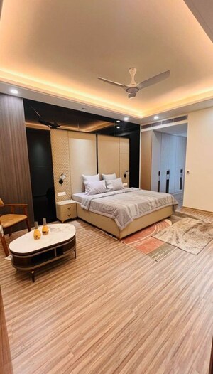 Bedroom in 1 BHK Apartment at DLF Cyber Park, Sector 20 – for Rent
