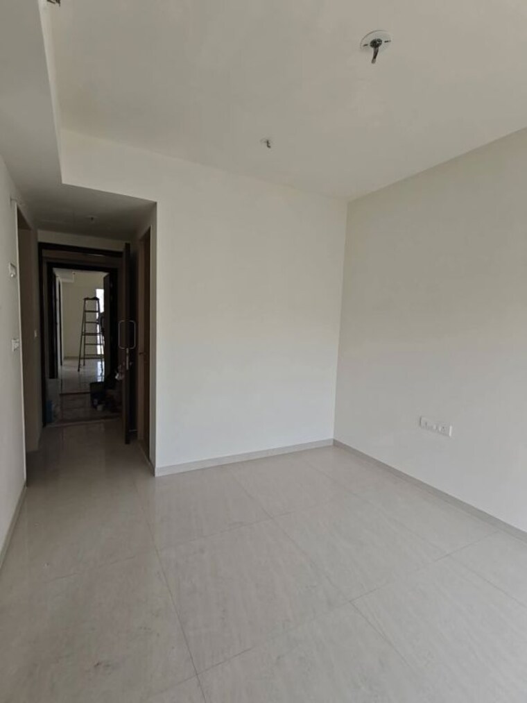 Bedroom, lodha-crown-kolshet 1 Bedroom 500 Sq.Ft. Apartment In Kolshet Road Thane 9787573