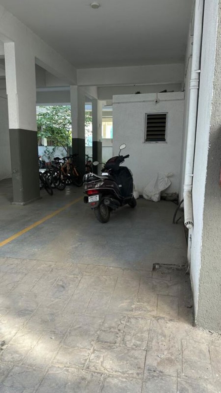  Parking, tejashree-chs-bhusari-colony 2 Bedroom 1200 Sq.Ft. Apartment In Bhusari Colony Pune 9787575